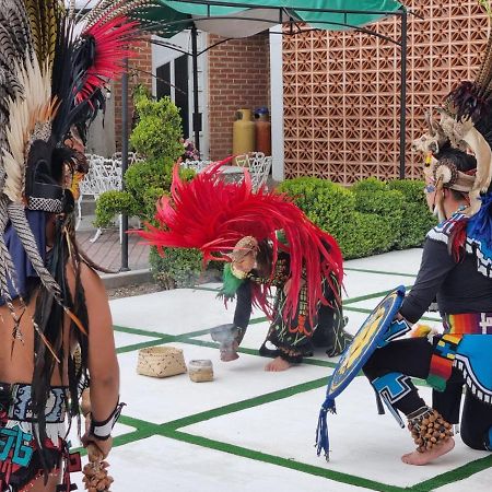 Hotel Tonall'Inn San Juan Teotihuacán Екстериор снимка