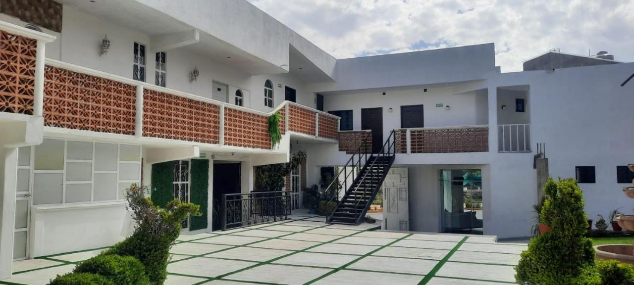 Hotel Tonall'Inn San Juan Teotihuacán Екстериор снимка